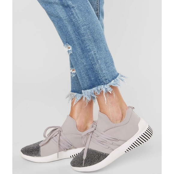 Dolce Vita Shoes - DOLCE VITA Rumble Sneaker